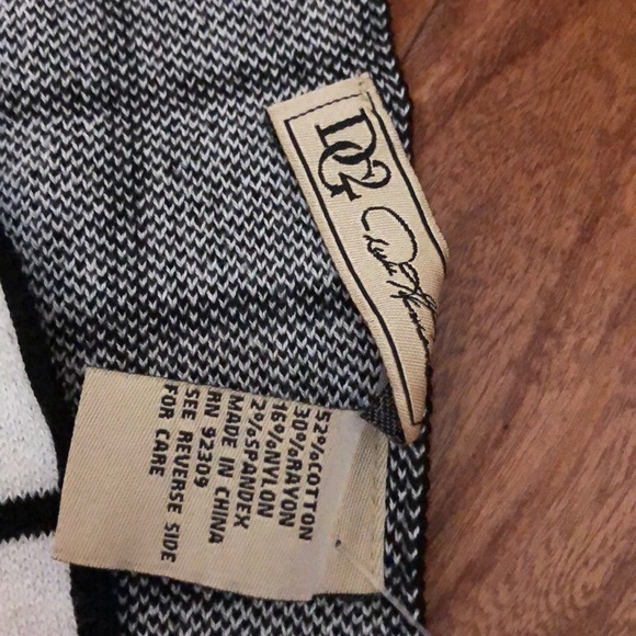 80 inch did you to new without tag gorgeous scarf - Picture 2 of 3